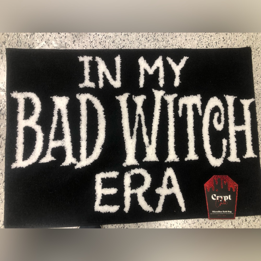 🧹 Black 'In My Bad Witch Era “ bathroom rug